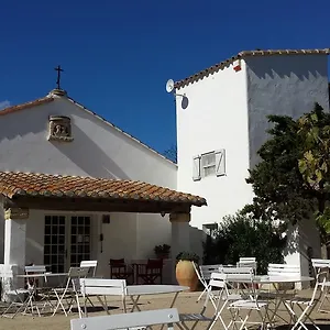 https://cacharel.fr-provencehotel.com