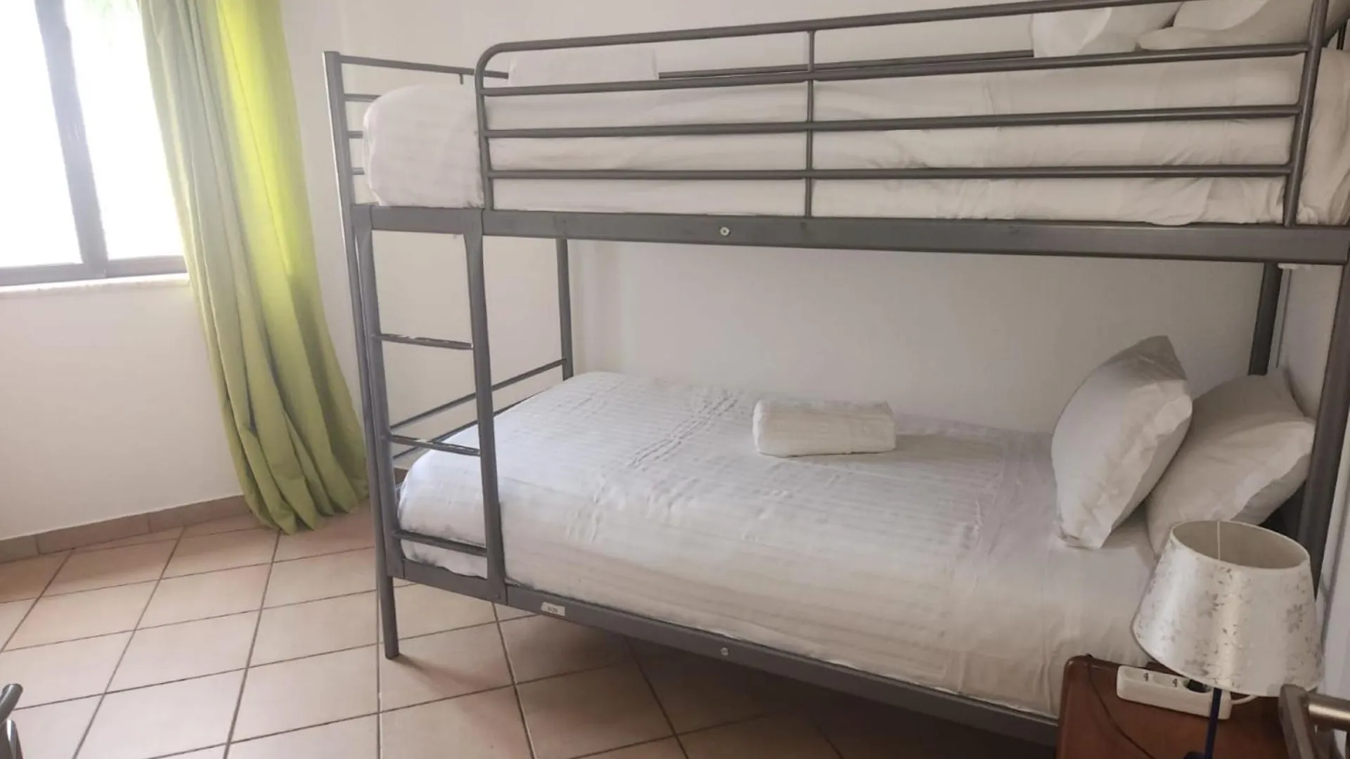 Sunny House hostel Lagos 0*,  Portugal