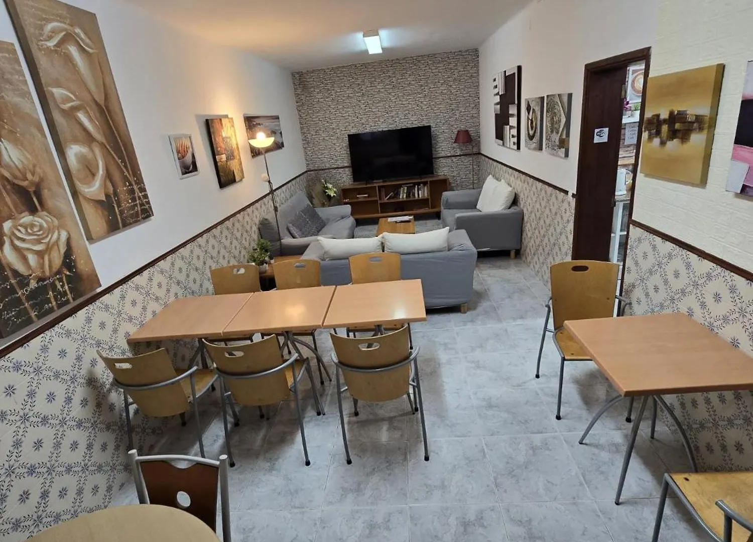 Sunny House hostel Lagos