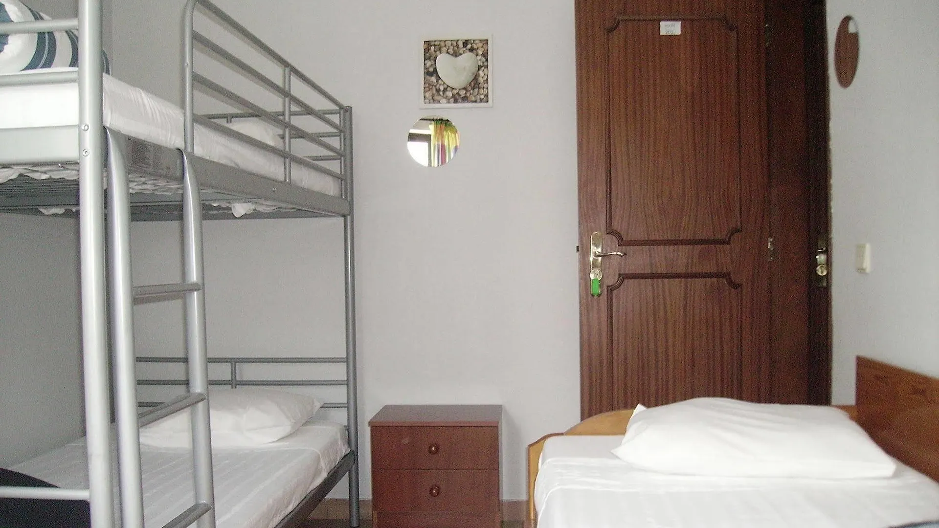 Sunny House hostel Lagos 0*,