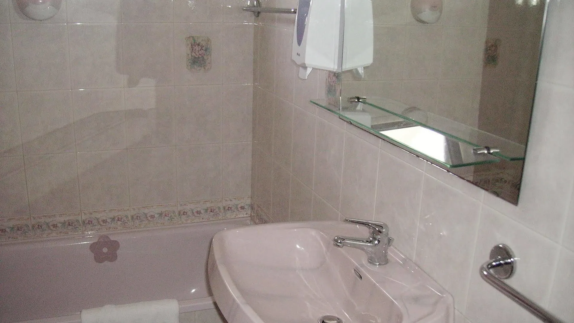 Hostal Albergue Sunny House Lagos